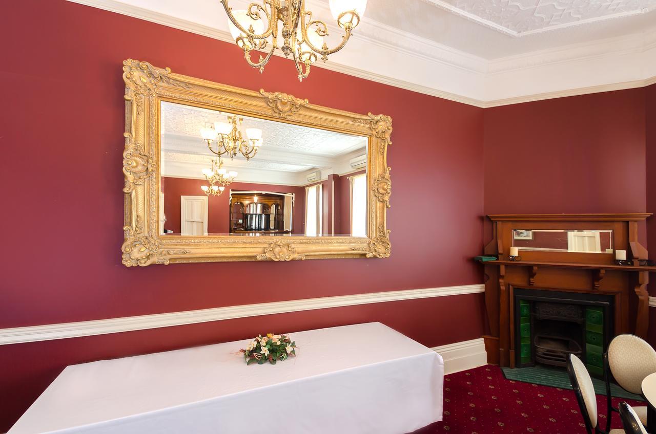 Criterion Warwick Hotel Eksteriør bilde