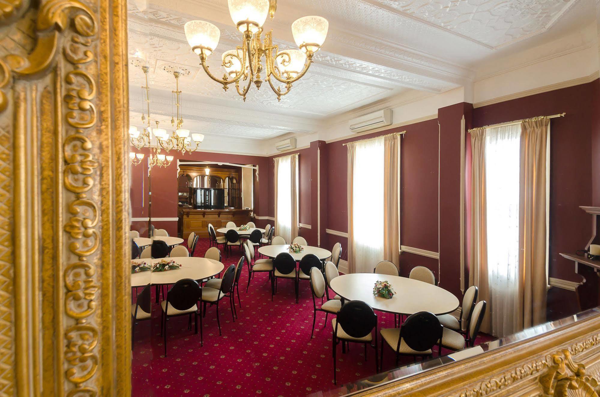 Criterion Warwick Hotel Eksteriør bilde