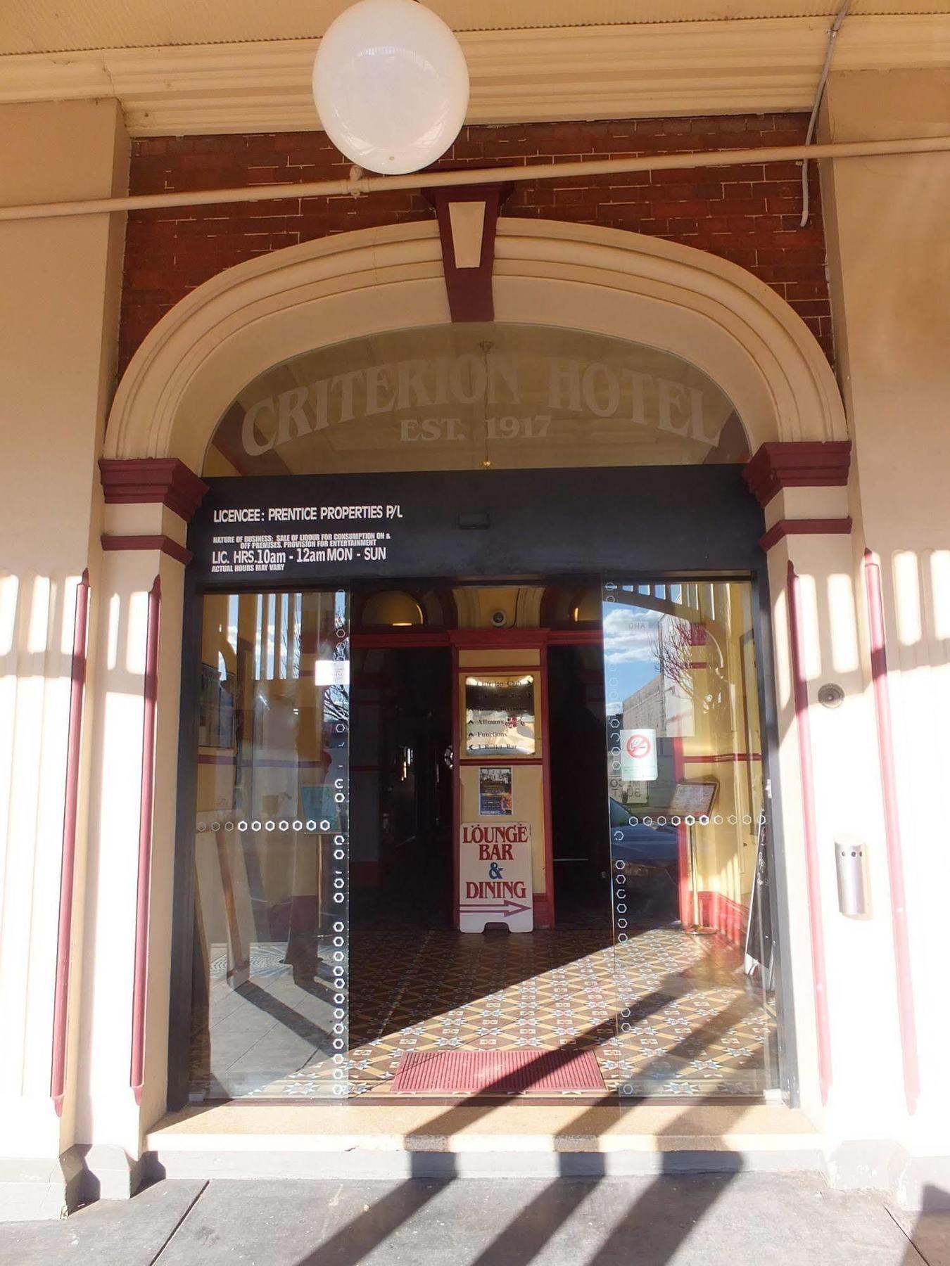 Criterion Warwick Hotel Eksteriør bilde