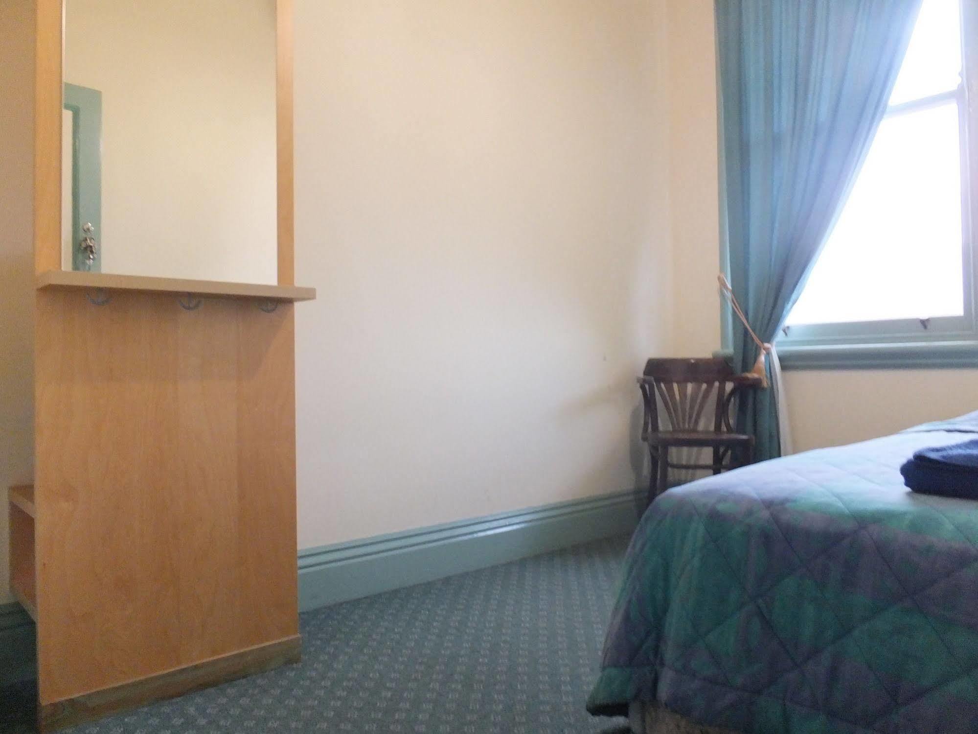 Criterion Warwick Hotel Eksteriør bilde